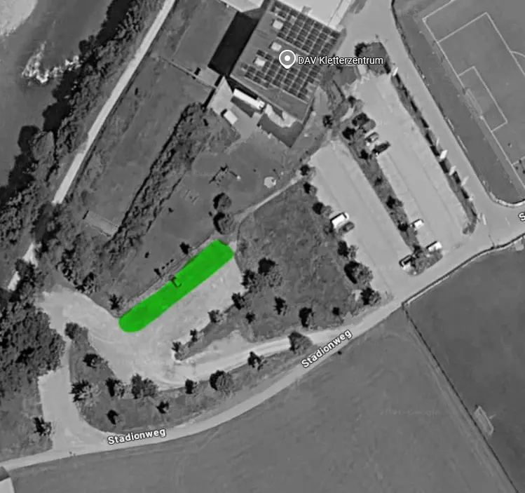 Parkplatz fürs Kletterzentrum | © Google Maps